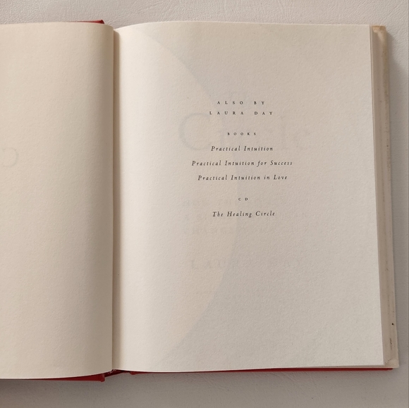 The Circle Book - Picture 6 of 14